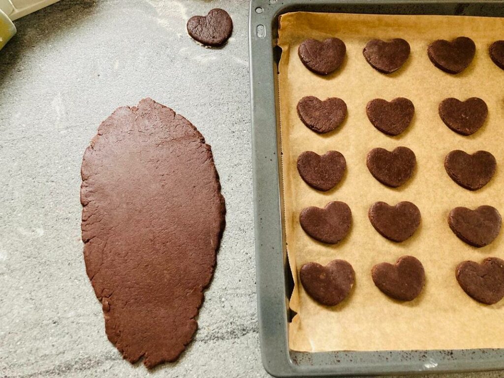 Schokoplätzchen für die Advents und Weihnachtszeit roh